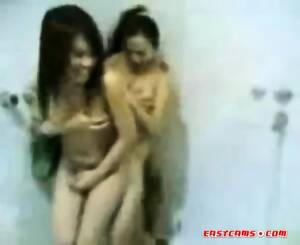her first lesbian sex malaysia - Malay Lesbian Mandi - EPORNER