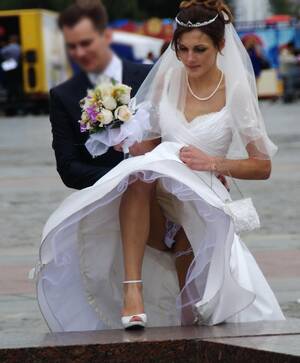 drunk wedding upskirt - Bride Upskirt No Panties - 68 Ñ„Ð¾Ñ‚Ð¾