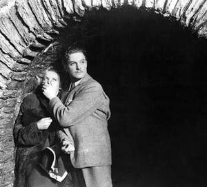 Belle Knox Schoolgirl Porn - The 39 Steps (1935) Directed by Alfred Hitchcock and starring Robert Donat,  Madeleine Carroll, Lucie Mannheim and Peggy Ashcroft.