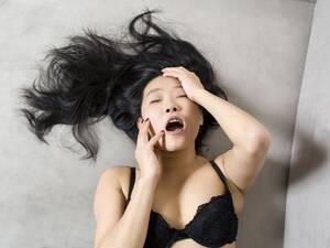 black girl moaning fuck - Why Women Moan During Sex - How Sounds Can Make Sex Even Hotter