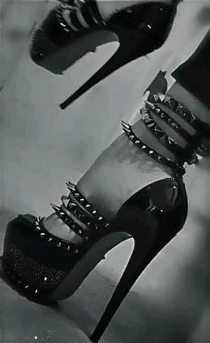 heeled shoes - Shoe porn