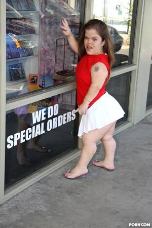 Mini Mya - thumb thumb thumb thumb thumb ...