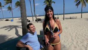 beach pickup - Sexy busty miflie is picked up on the beach for a quickie - AnySex.com Video