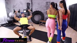 big ass gym orgy - Fitness Rooms Lady Gang gym 3some with big boobs big booty Spanish babe -  XNXX.COM
