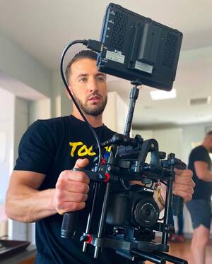 Gay Porn Camera On Set - T (@T_BlurredM): Hot And Hunky Cameraman Who Shoots Porn Movies For  GayHoopla, HotGuysFuck & BiGuysFuck