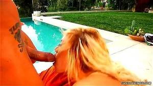 milf sucking pool - Watch blonde busty milf Sucking prick by the pool. - Pov, Babe, Milf Porn -  SpankBang