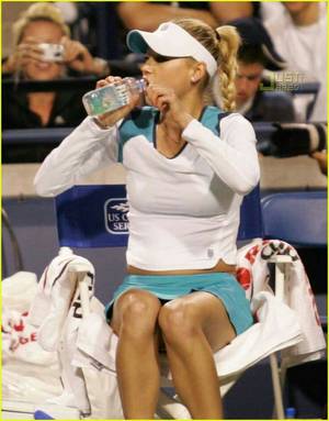 anna kournikova upskirt red dress - Anna