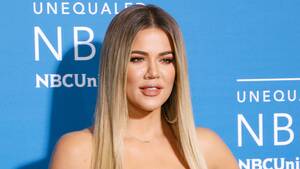 Khloe Kardashian Porn Captions - KhloÃ© Kardashian Posed Nude for Kourtney Kardashian's Poosh Brand â€” See  Photo | Allure