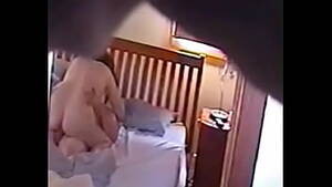 grandma on spy cam - granny hidden cam' Search - XNXX.COM