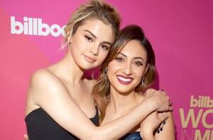 Ariana Grande Selena Gomez Lesbian Sex - Selena Gomez