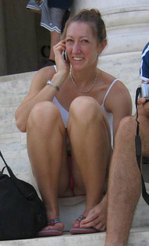 amateur public upskirts - Amateur public upskirt ...