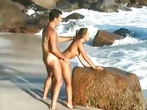 hot couple beach fuck - Couple enjoy some hot beach sex - KALPORN.COM