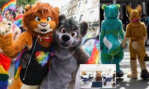 Mother Furry Kitty Porn - i.dailymail.co.uk/1s/2023/06/22/18/72428259-0-imag...