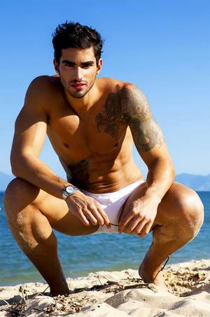 Brazilian Male Gay Porn - Lucas Arantes Sizzles in Elian Gollardo Undies