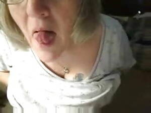 amateur granny cam - Free Granny Cam Amateur Porn Videos (317) - Tubesafari.com