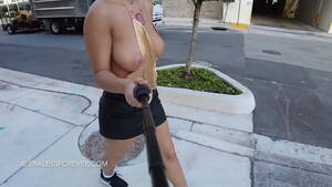 big bouncing tits in public - Big tits walking in public - XVIDEOS.COM