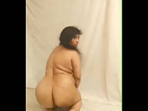 Nazia Porn - Nazia Pathan Indian Aunty Bubblebutt On Camera #naziapathan - xxx Mobile  Porno Videos & Movies - iPornTV.Net