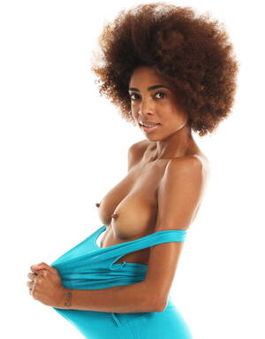 Corazon Luna Porn - Luna Corazon: sus mejores videos porno â€“ Orgasmatrix