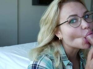 glasses and blowjob - Free Blonde Glasses Blowjob Porn Videos (2,051) - Tubesafari.com