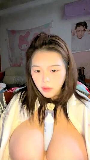 Big Plumper Tits - Watch Huge plump tits babe - Bbw Big Tits, Plumper Busty, Amateur Porn -  SpankBang