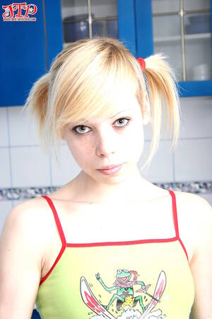 Alice Blonde Young - Justteensporn Alice Wonderbang Russian Teen Holiday Free PornPics SexPhotos  xXxImages HD Gallery!