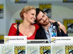 Jackie Jones Australian Amateur Porn - Colin O'Donoghue & Jennifer Morrison at Comic ...