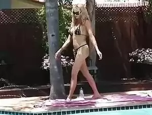 Foxy Angel Shemale Videos - Foxy Angel - Poolside Massage - Tranny.one