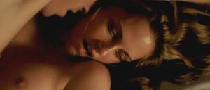 Kristen Stewart Sex - Topless Nude Scenes in Personal Shopper (2016). Kristen Stewart ...