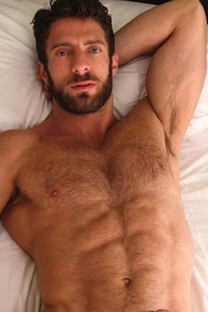 Lucas Congdon Hairy Men Porn - Horny guy with a massive Speedo fetish. Love a hot muscle stud in a pair.  pairs, love to play.