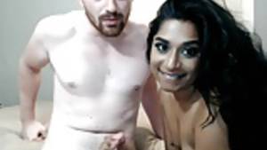 desi nri sex - Indian girlfriend sucking hew white boyfriend desi nri