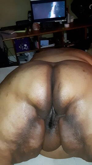 black ssbbw pussy - Black SSBBW Milf Shows Her Hairy Pussy | xHamster