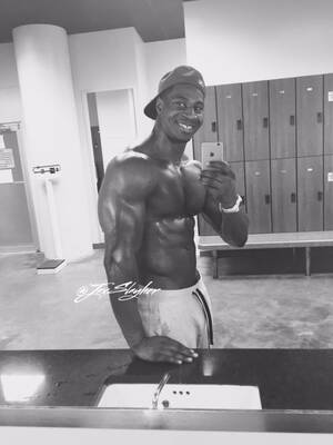 Justin Black Straight Male Porn Stars - BATTLE OF THE PORN STARS 2: the \