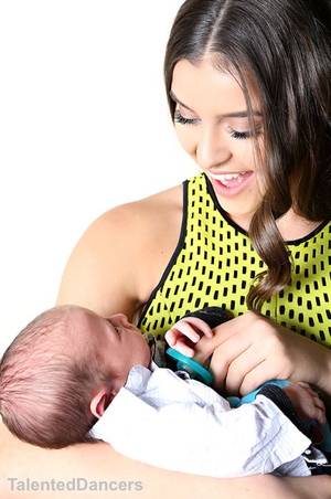 Kira Dance Mom - Meet Kalani's baby brother!
