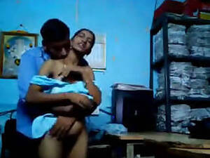 horny indian office girl - office videos - xVideos free porn