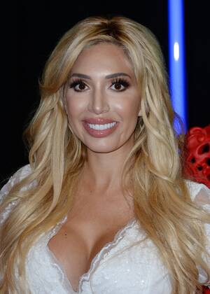 farrah abraham upskirt - Farrah Abraham: Fired from Teen Mom Because No One Likes Her?!