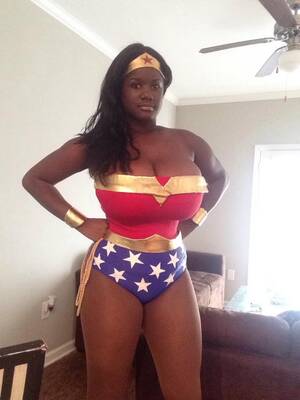 Ebony Wonder Woman Porn - Wonder Woman Porn Pic - EPORNER