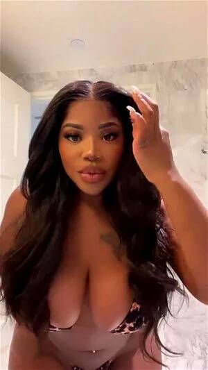 Curvy Voluptuous Black Women - Watch Thick Bimbos - Babe, Black, Curvy Porn - SpankBang