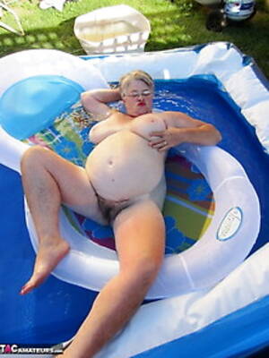 bbw mature nude swimming pool - Bbw Pool Pictures Search (217 galleries)