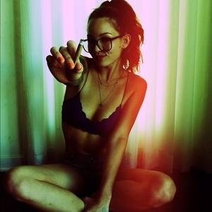 420 Porn Hermon Maine - Images of hot smoking stoner girls.