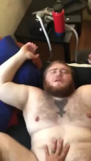 Drunk Bear Porn - The bear on edge - ThisVid.com