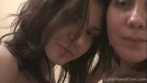 amateur scissoring - Amateur lesbians and their wild scissoring adventure - XVIDEOS.COM