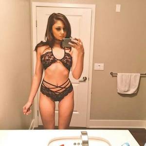 Ariana Marie Sexy - Ariana Marie