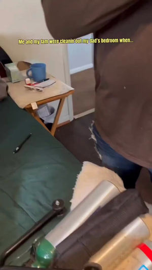 Angelina Jolie Dildo Porn - Actress Tisha Campbell going through her father's belongings after his  passing : r/Fauxmoi