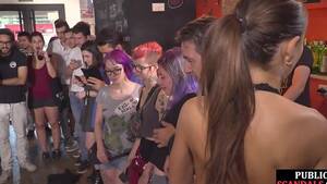 Many Guys Drinking Piss Porn - PISS DRINKING PORN @ HD Hole