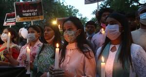 Asian Bus Forced - Indian Girl's Alleged Rape and Murder Sparks Protests | Human Rights Watch