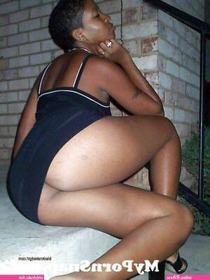 african lady upskirt - pretty african girls upskirt - Sexy photos