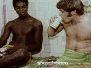interracial classic - Classic 1972 Gay Porn - FIRST TIME ROUND