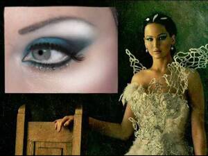 Catching Fire Hunger Games Katniss Porn - Hunger Games Catching Fire Make Up Ft Stellapolaregirl - Katniss Everdeen (  Jennifer Lawrence ) - YouTube