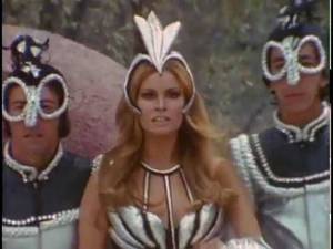 Interracial Cartoon Raquel Davis Porn - Raquel! TV Special April 26, 1970 Raquel Welch, John Wayne, Bob Hope