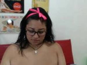 Chubby Latina Glasses Porn - Saggy chubby latina with glasses | xHamster